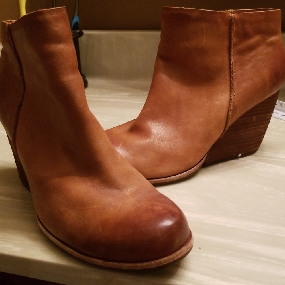 Womens ankle booties